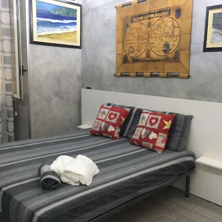 הוילה נאפולי La Casa Di Lulu מראה חיצוני תמונה